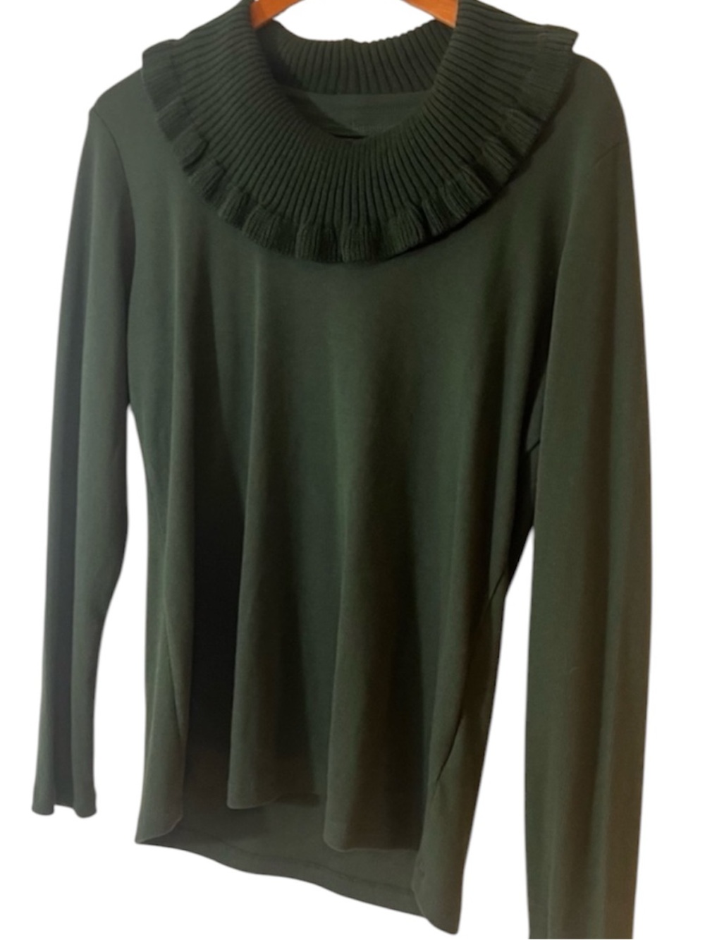 Hunter Green Sweater Ruffled Collar by Rafaela Size Large